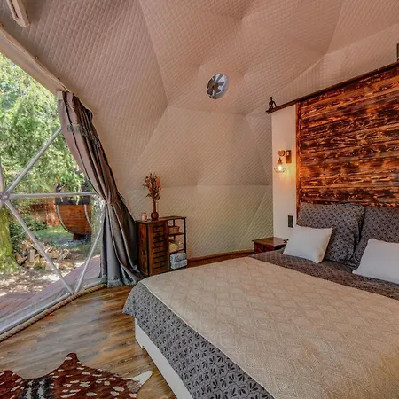 Tiche Misto Glamping Hotel Slapy  Exterior photo